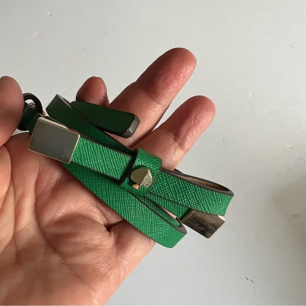 KATE SPADE SKINNY BOW FRONT SAFFIANO LEATHER BELT GREEN SIZE SMALL NWT